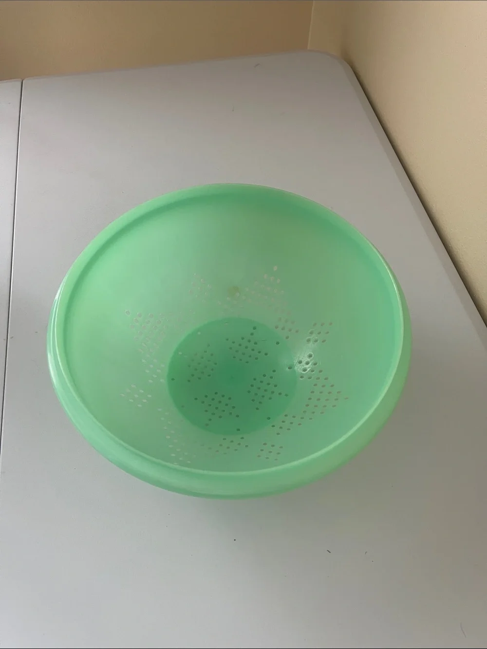 vintage Tupperware Mint Green Plastic Colander